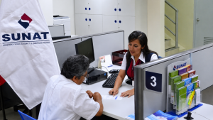 Atención al contribuyente en SUNAT sobre el levantamiento del embargo bancario